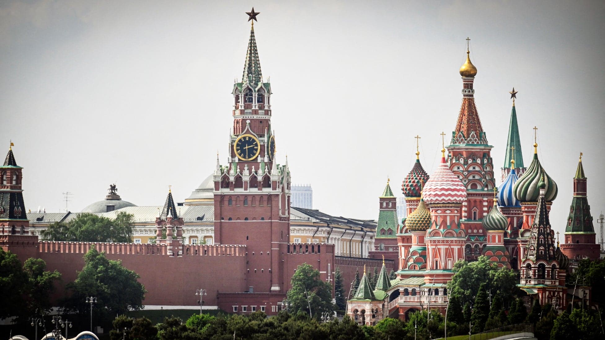 Росія оголосила підготовку масованих ударів по енергетиці України — за день до цього загинули 37 людей під Києвом