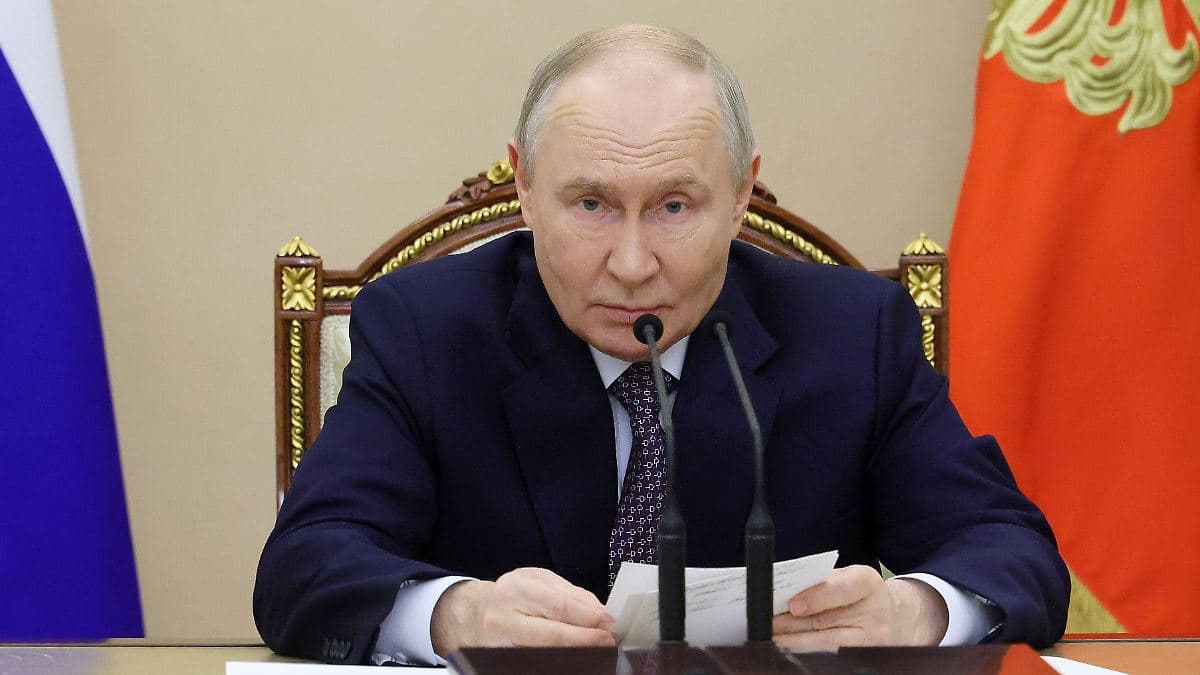 Путін запропонував Трампу перемир'я на 9 травня