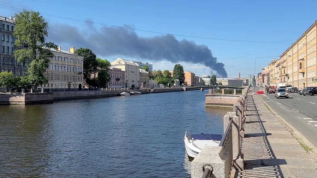 Дрони вдарили по Санкт-Петербургу в день відкриття форуму ПМЕФ