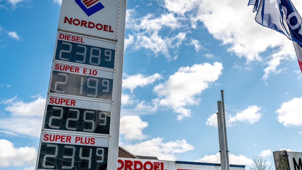 П'ять країн ЄС вимагають від Єврокомісії ввести податок на надприбутки нафтових концернів