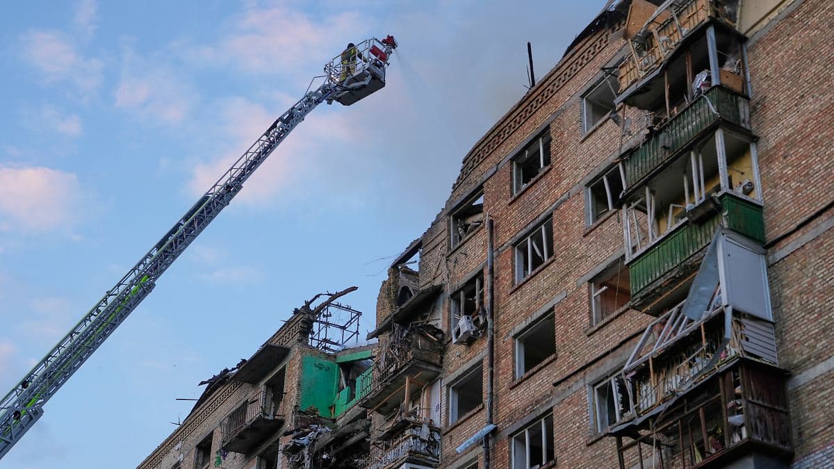 Росія вперше вдарила «Орешником» по京: четверо загиблих, десятки поранених
