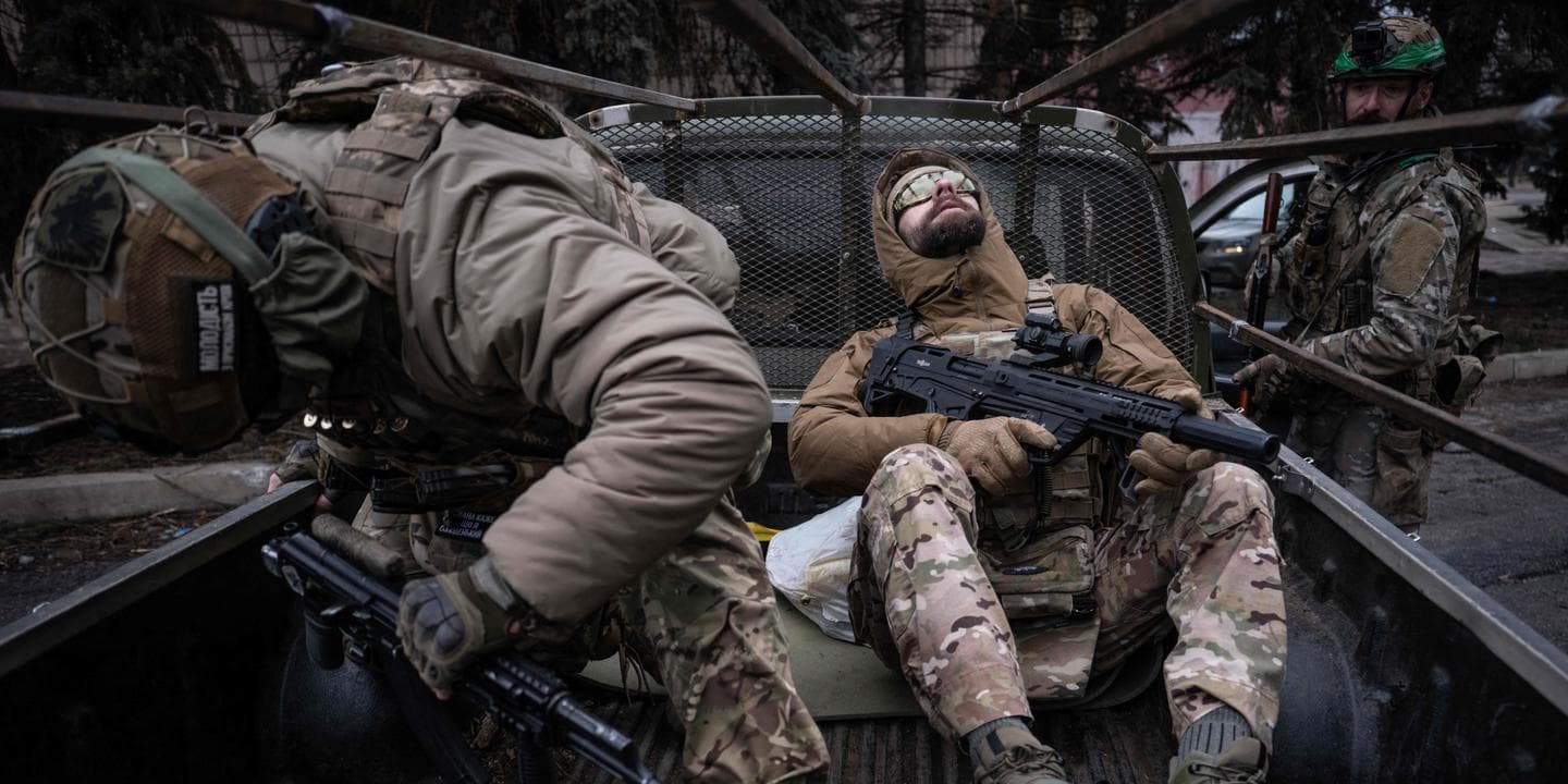 Атака на Новоросійськ, захоплення танкера та жертви на Донеччині — 2 березня