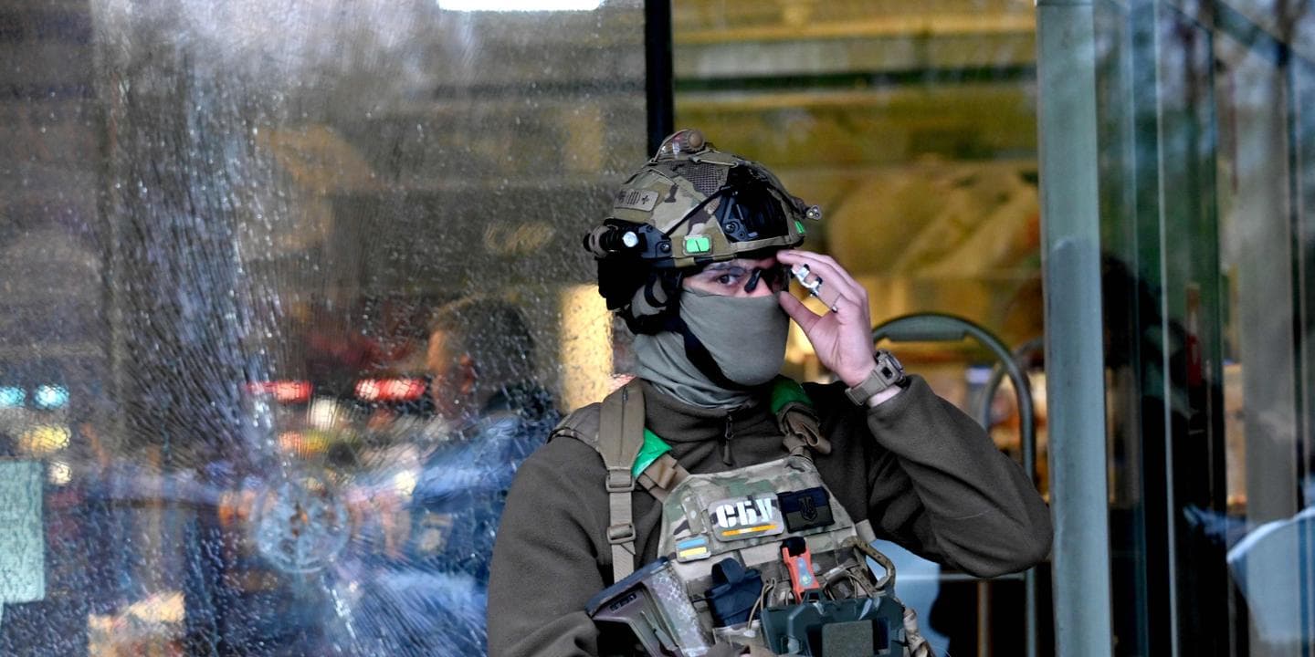 Стрілянина в Києві: шестеро загиблих, стрілець-москвич убитий у супермаркеті