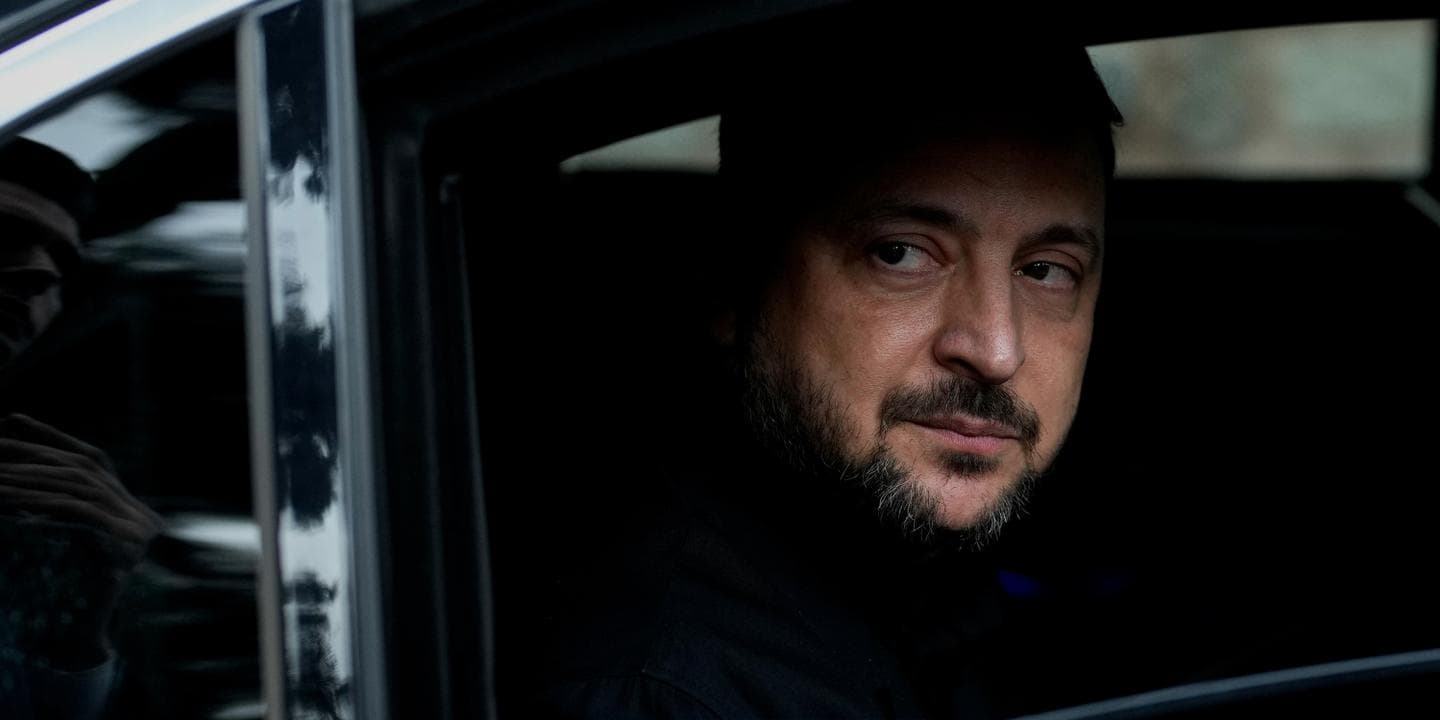 Зеленський прибуває на Кіпр: саміт ЄС, €90 млрд для України та нічні удари дронів