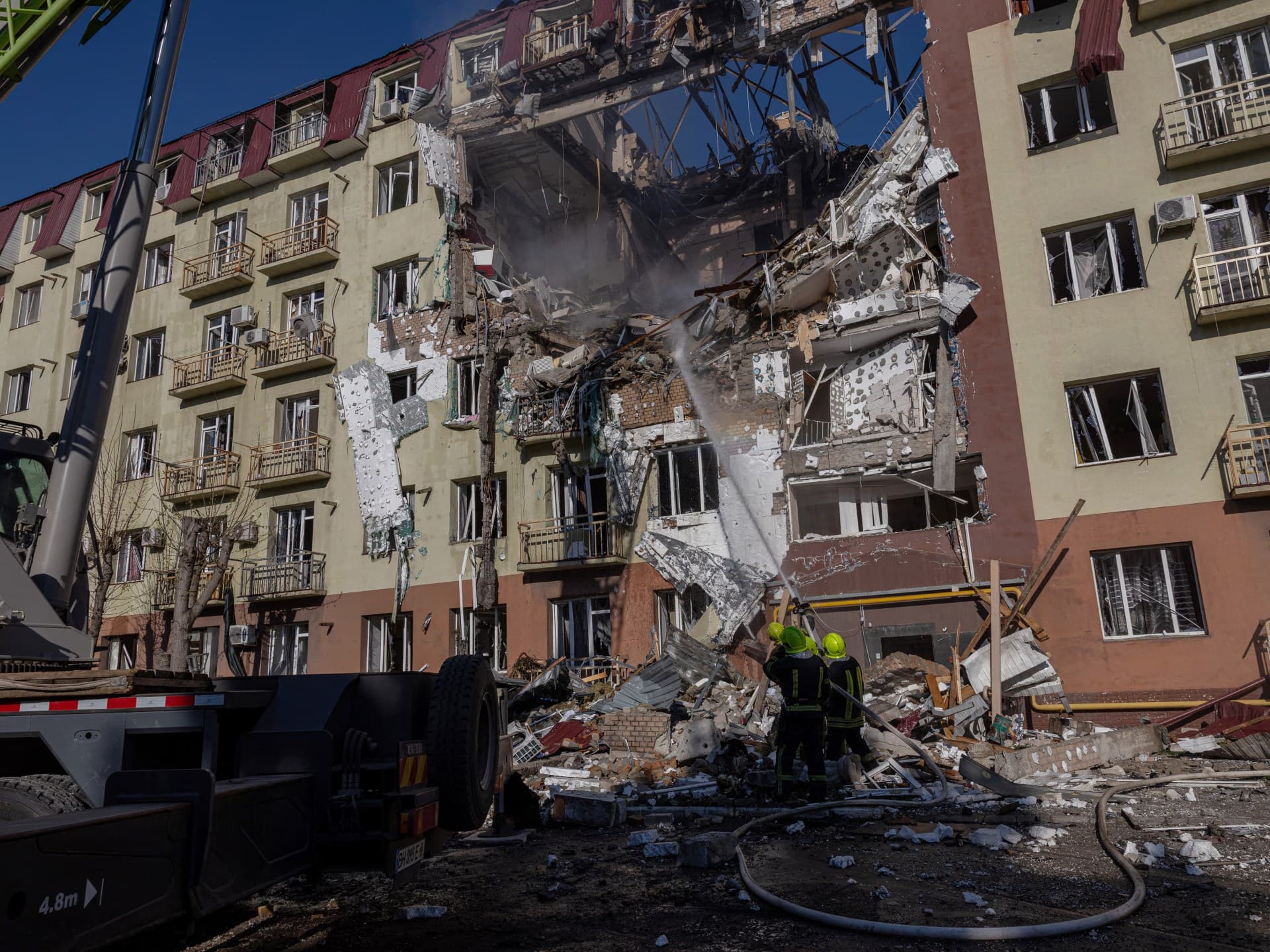 Україна атакувала ракетоносець «Адмірал Макаров» та бурову установку в Чорному морі