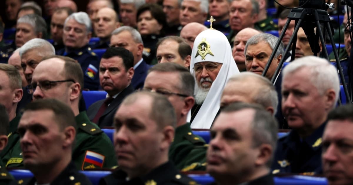 РПЦ позбавила сану десятки священиків за відмову молитися за перемогу Росії