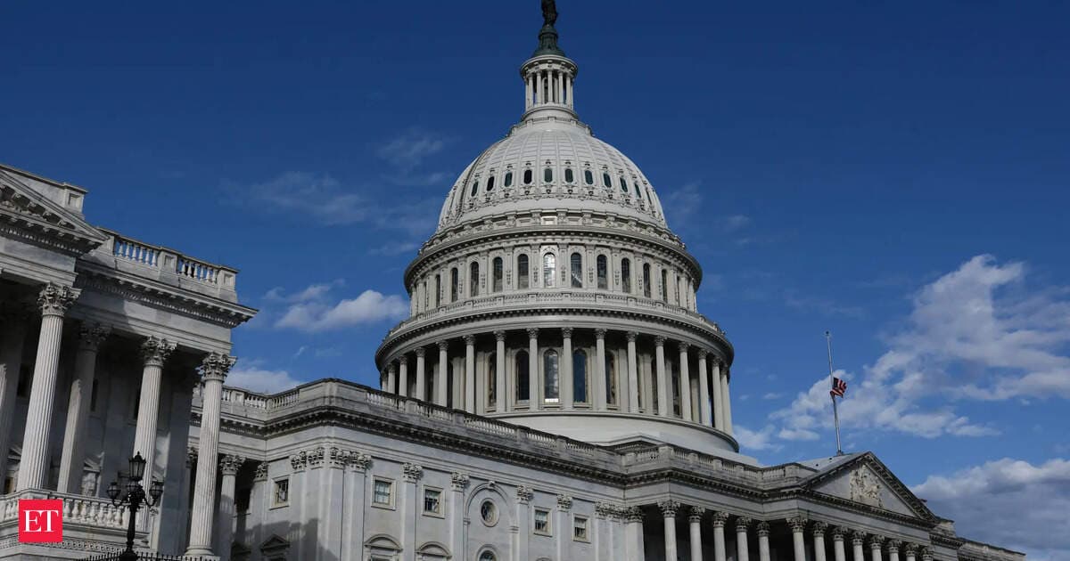 Сенат США голосує за санкції проти покупців російських енергоносіїв та Ірану