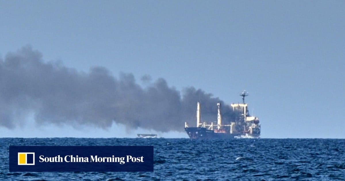 Росія вдарила по судну з зерном біля Одеси: шестеро моряків загинули