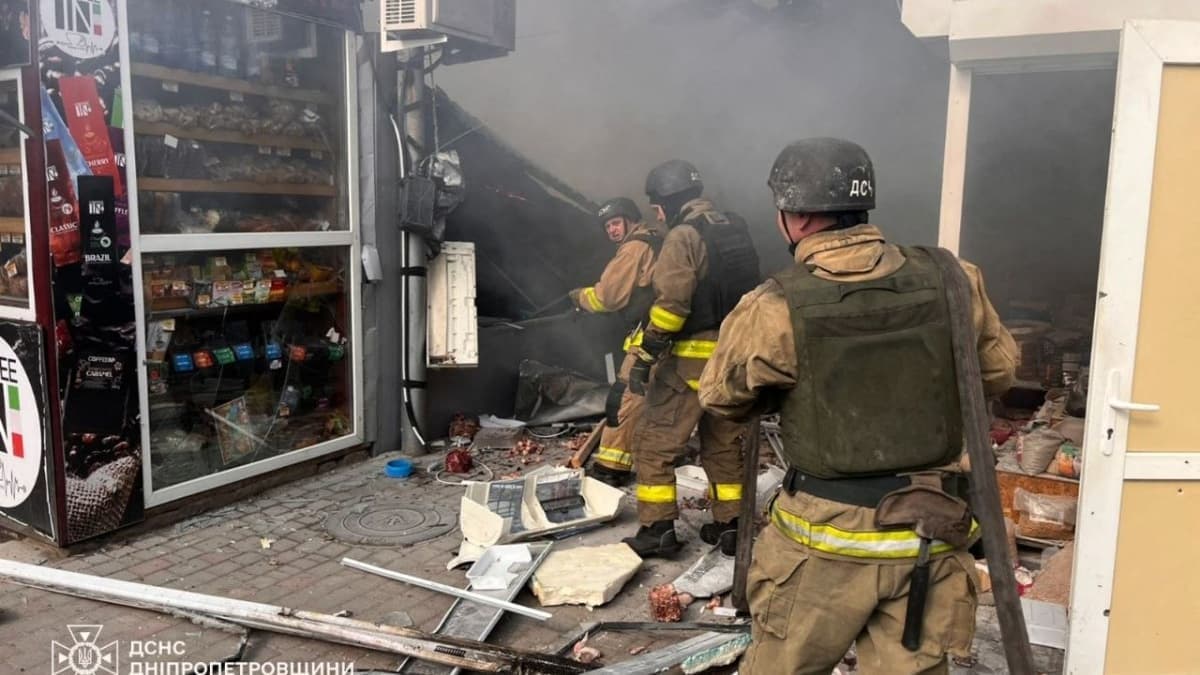 Росія вдарила по ринку в Нікополі та інших містах: шестеро загиблих, десятки поранених