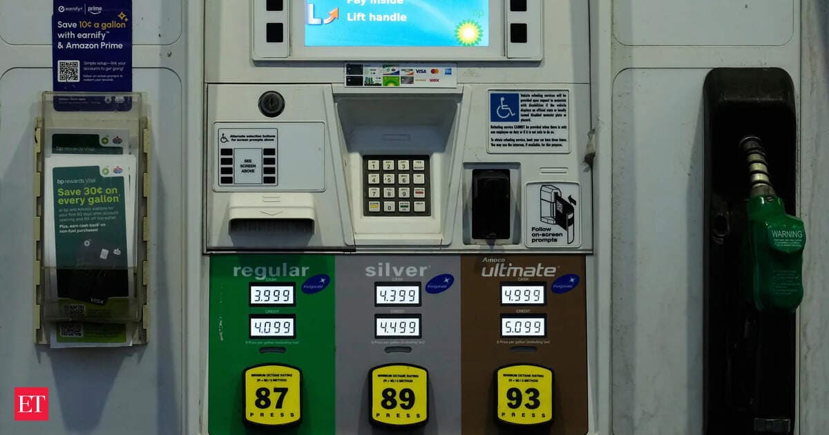 Бензин у США вперше за три роки перевищив 4 долари за галон