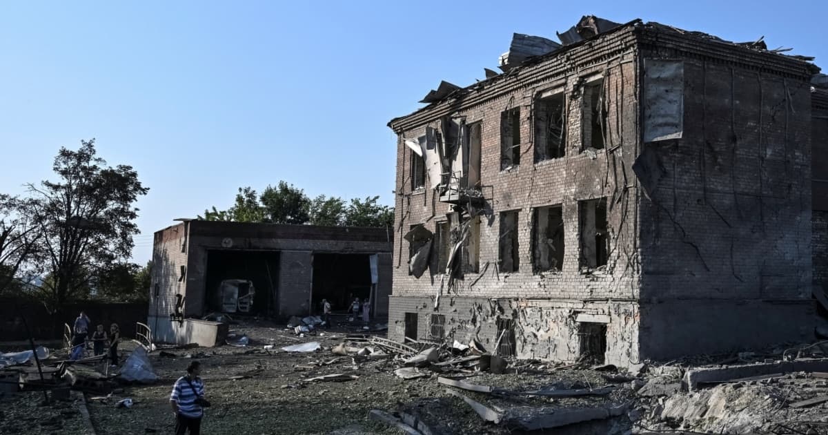 Росія вдарила по Запоріжжю ракетами КНДР: семеро загиблих на «Запоріжсталі»