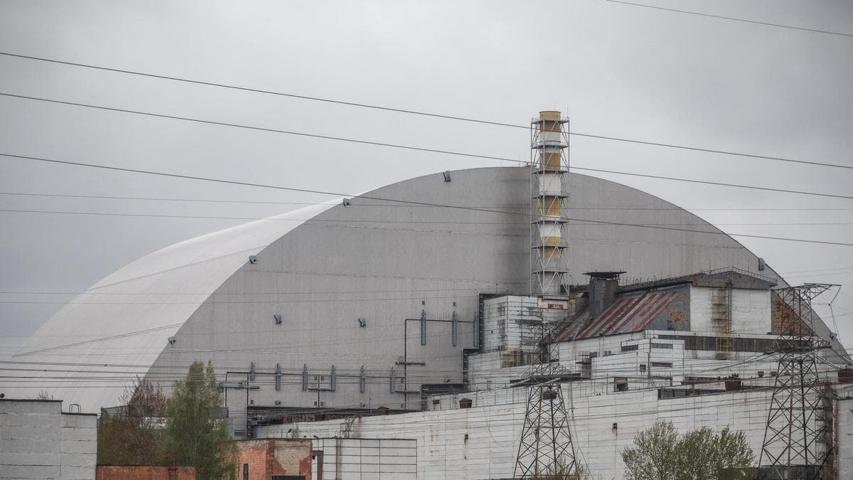 Російський дрон уразив сховище ядерного палива біля Чорнобиля