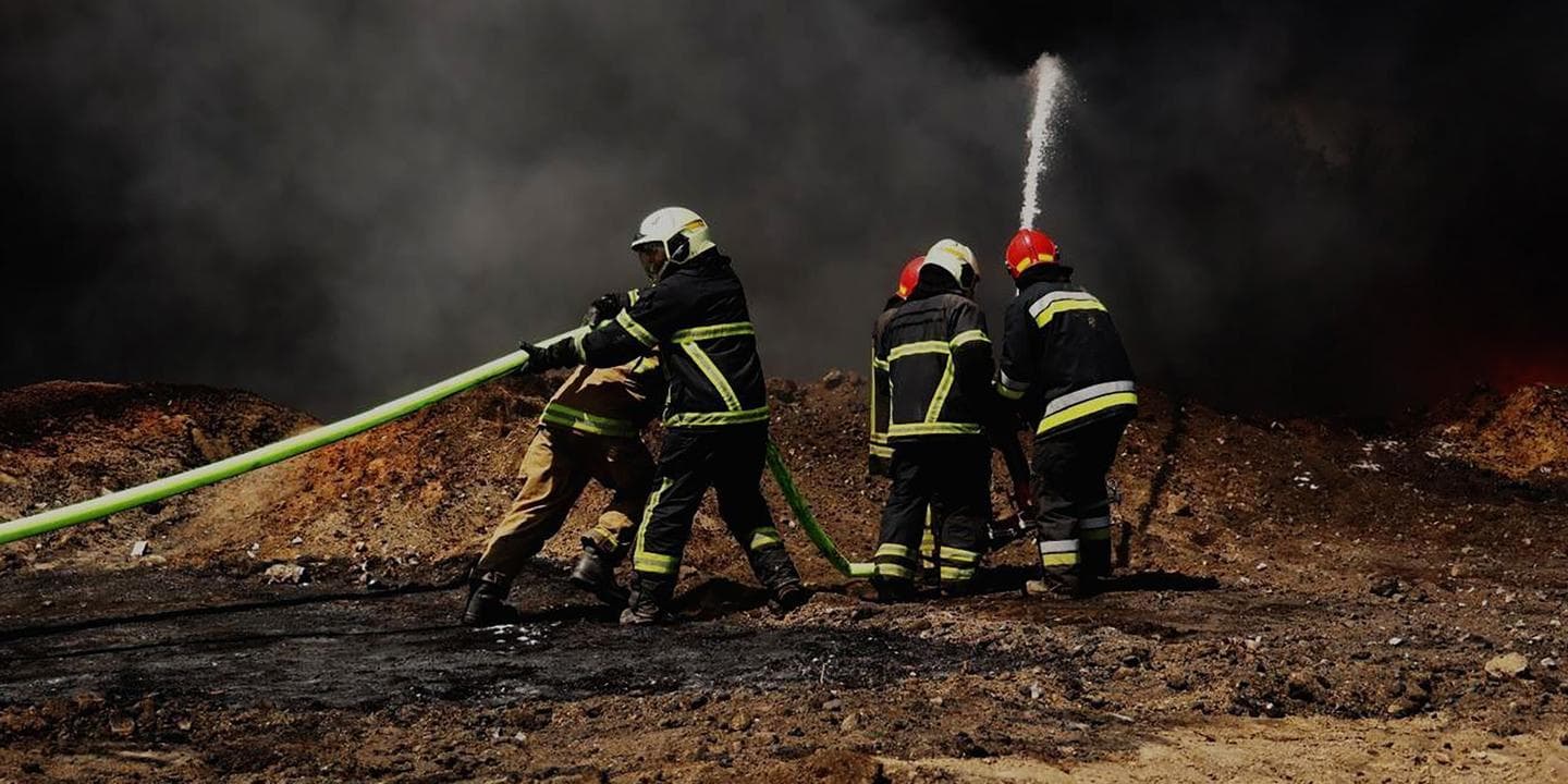 Зеленський попередив про хвилі дронових атак упродовж усього дня: вісім загиблих на Дніпропетровщині