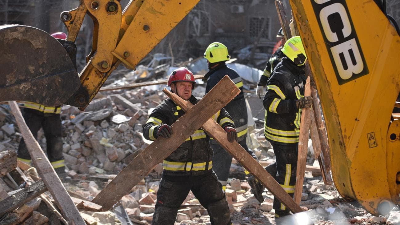 Росія завдала масованого нічного удару по Україні: щонайменше п'ятеро загиблих