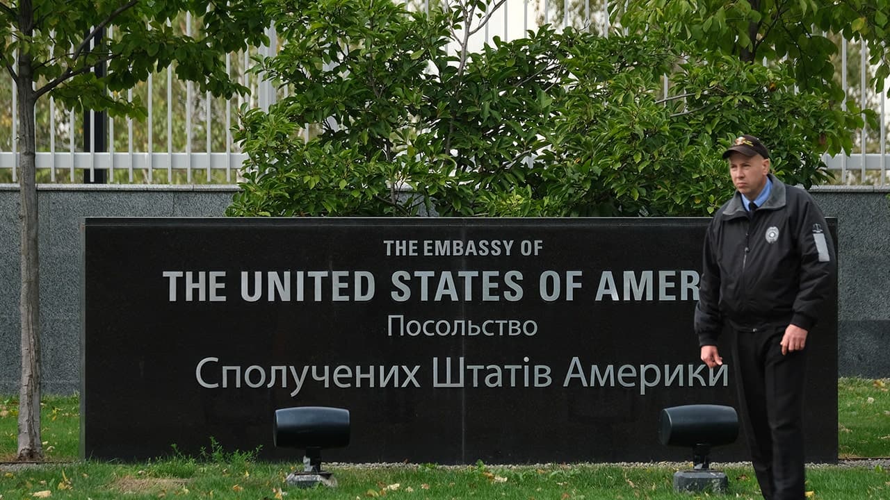 Посольство США попередило про можливий масштабний авіаудар по Києву