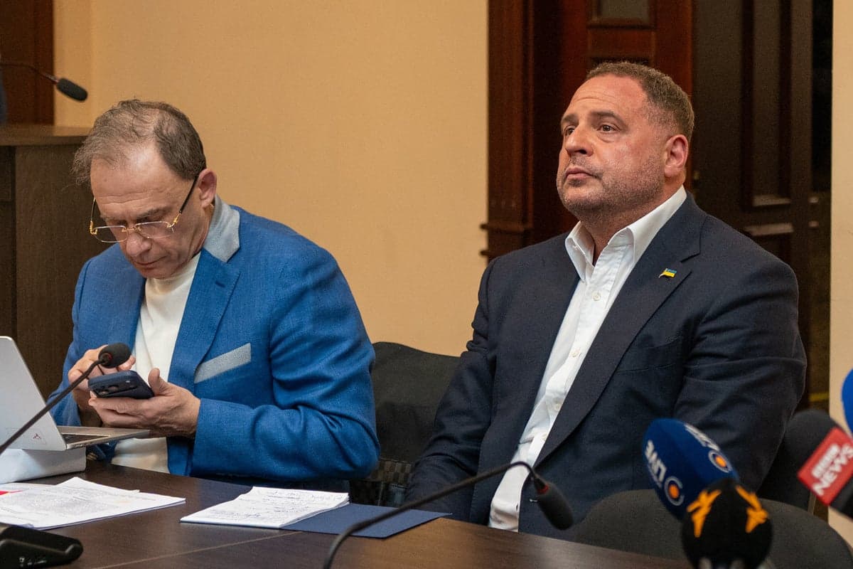 Єрмаку оголошено підозру у відмиванні 460 млн грн: що стоїть за справою