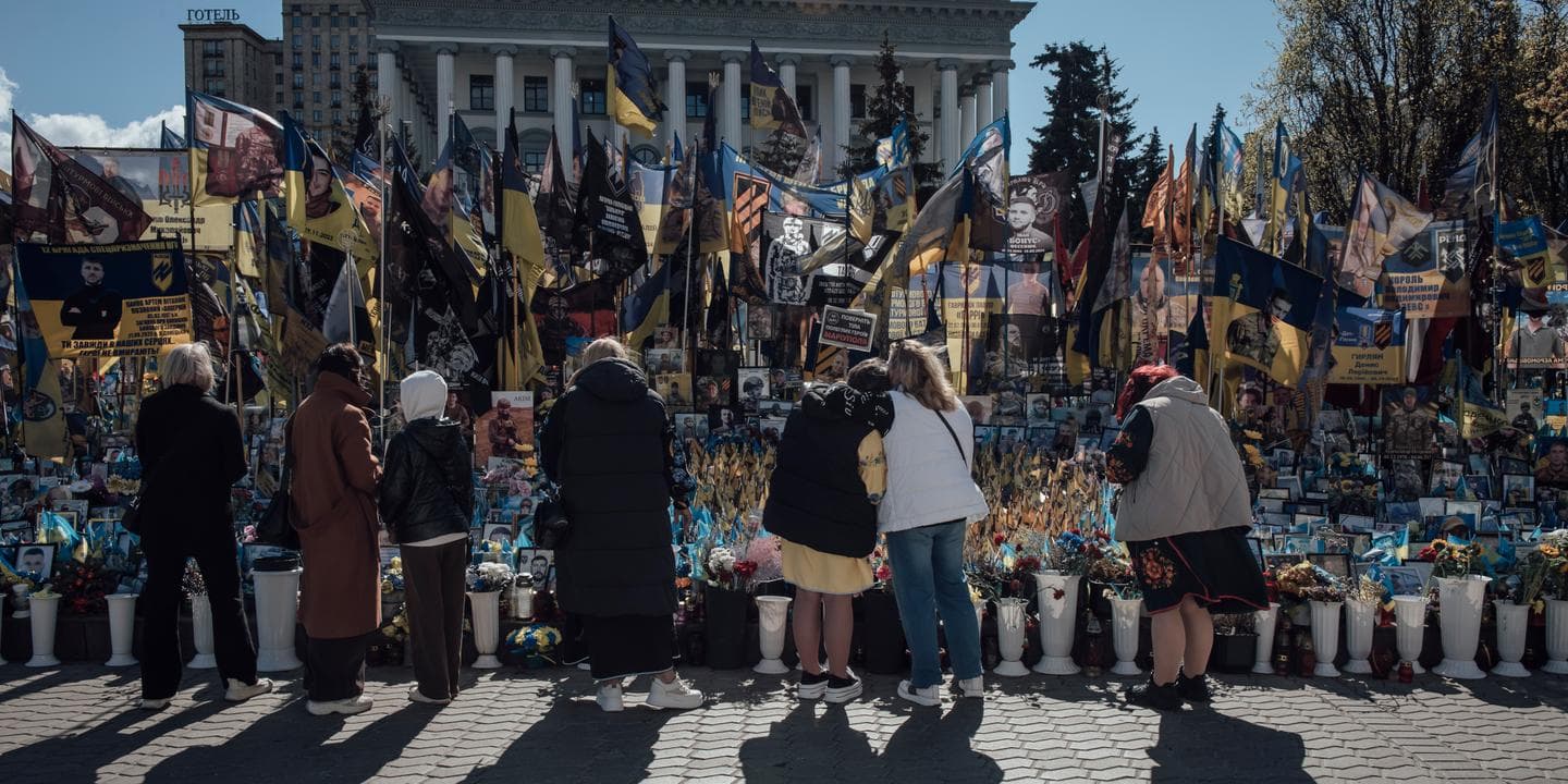 Стрілянина в Києві: поліцейських відсторонено і порушено справу. США продовжили пом'якшення санкцій на нафту Росії