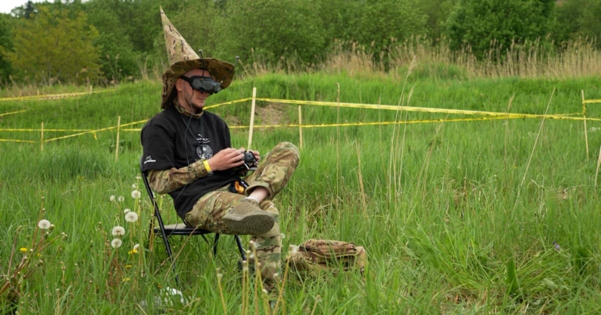 Близько 300 операторів дронів змагалися на турнірі Wild Drones у Львівській області