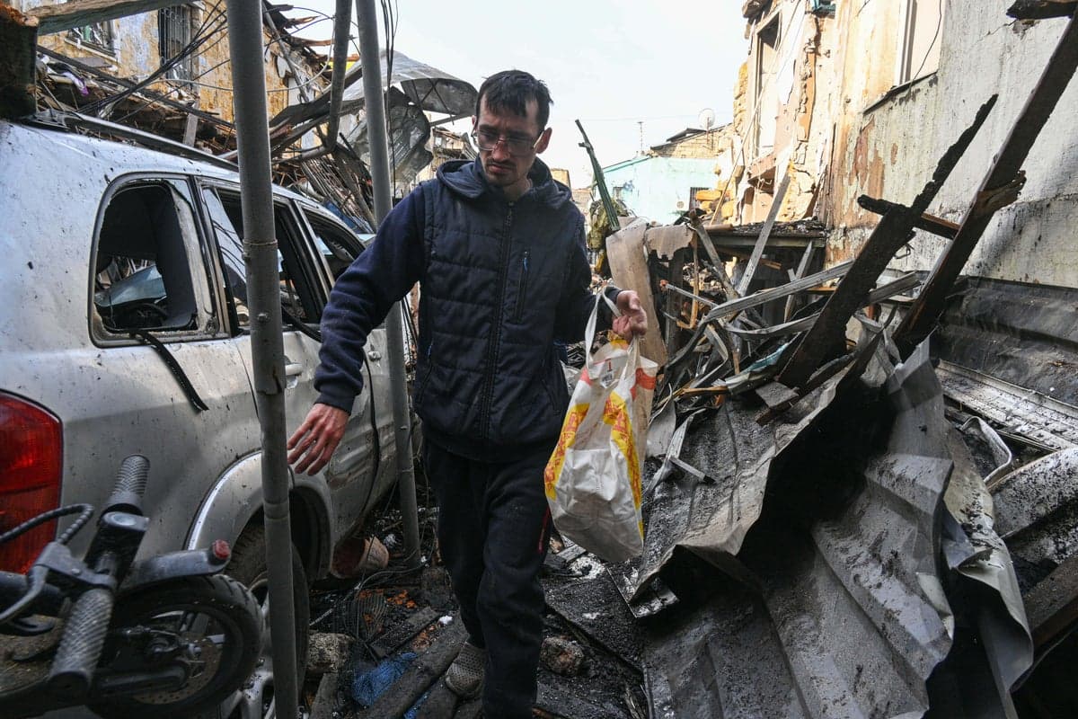 Удар по штабу ФСБ у Донецьку: знищено 12 офіцерів, ЄС затвердив €90 млрд для України