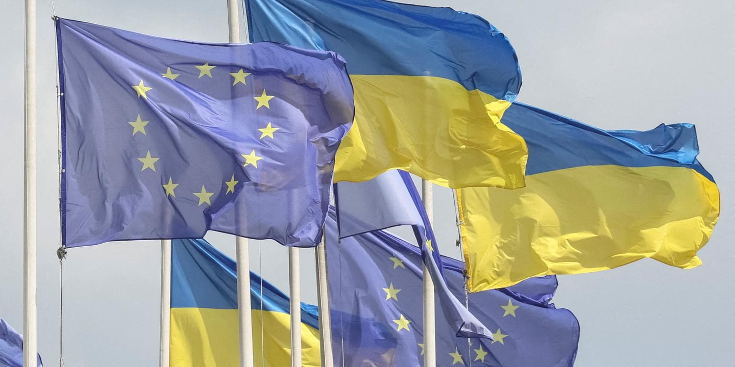 ЄС відновлює переговори з Україною після угорського вето, Зеленський скасував захист російської мови