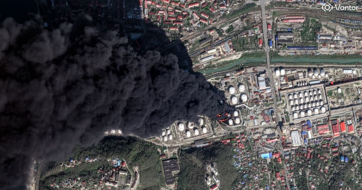 Нафтовий дощ і смог у Туапсе після удару українських дронів по нафтових об'єктах