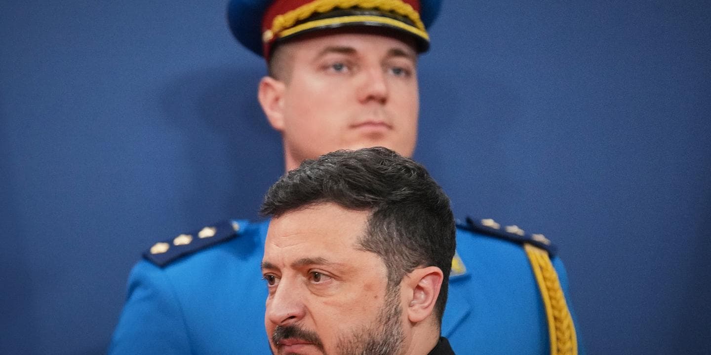 Зеленський у Белграді: в Україні «практично не залишилося цілої теплової електростанції»