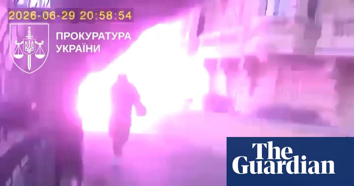 Слідчі відновили відеозапис зі знищеної камери у справі про замах на Єрмолаєва
