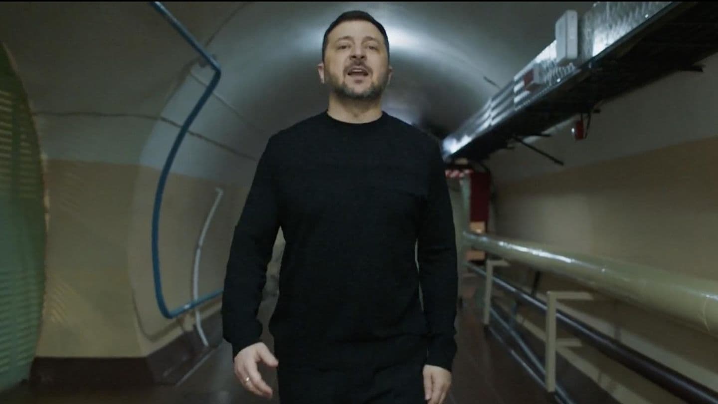 Зеленський вперше показав бункер, де ховався на початку вторгнення