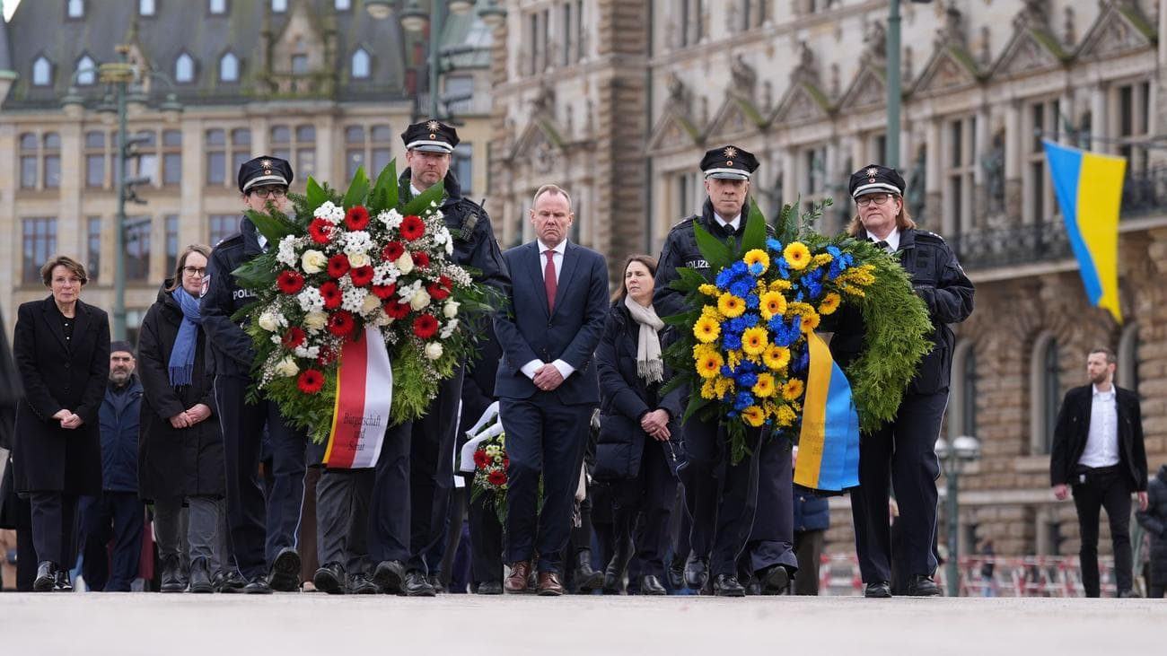 Гамбург вшанував четверту річницю вторгнення Росії в Україну