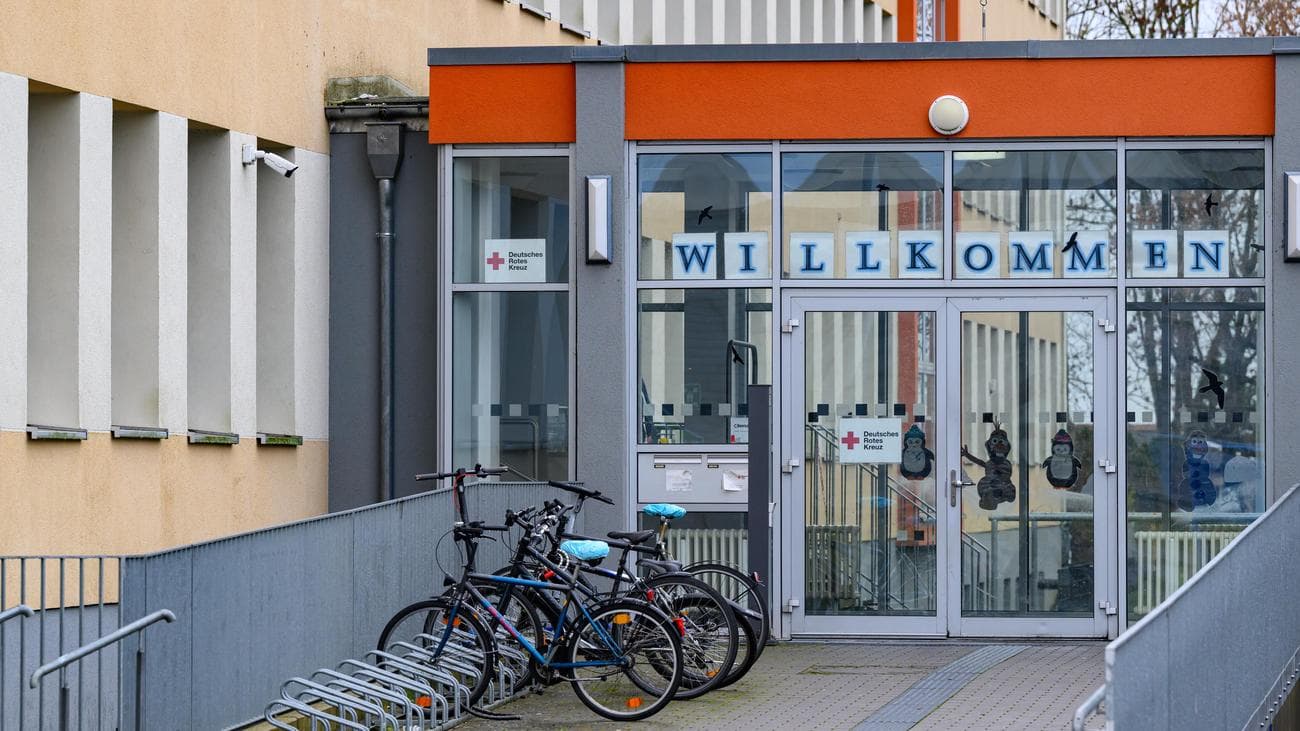 Кількість біженців у Німеччині скоротилася — але не через успіх