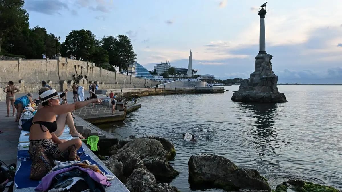 Дрон вдарив по пасажирському поїзду на Одещині — загинули машиніст і помічник