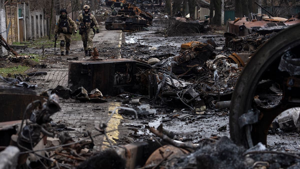 Чотири роки після Бучі: Каллас і міністри ЄС вшановують пам'ять жертв