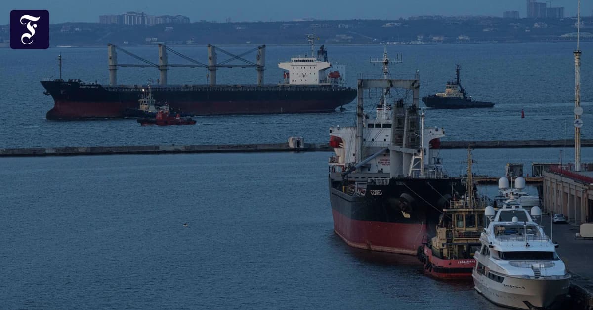 Дев'ятеро загиблих у Києві після ракетного удару; вибух у Москві вбив трьох