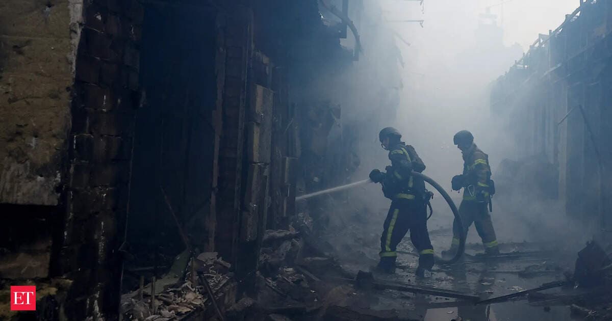Пожежа в Лаврі, четверо загиблих: Росія завдала найпотужнішого удару по Києву за два тижні