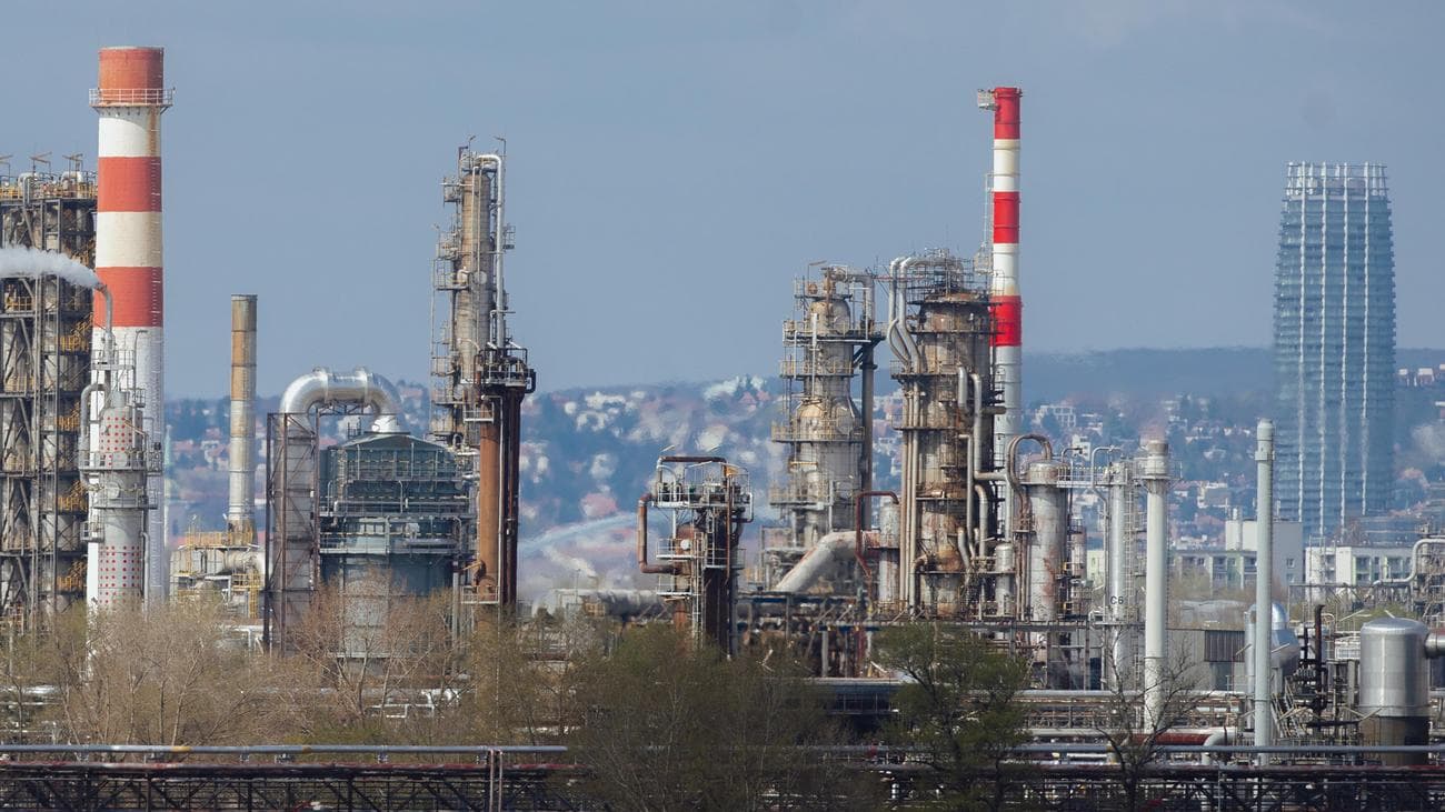 Зеленський повідомив про відновлення роботи нафтопроводу «Дружба»