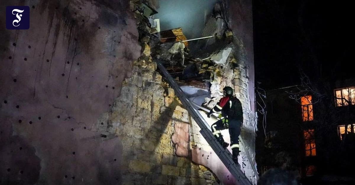 ЄС затвердив кредит Україні на €90 млрд: удар по Одесі, нові санкції та переговори про вступ