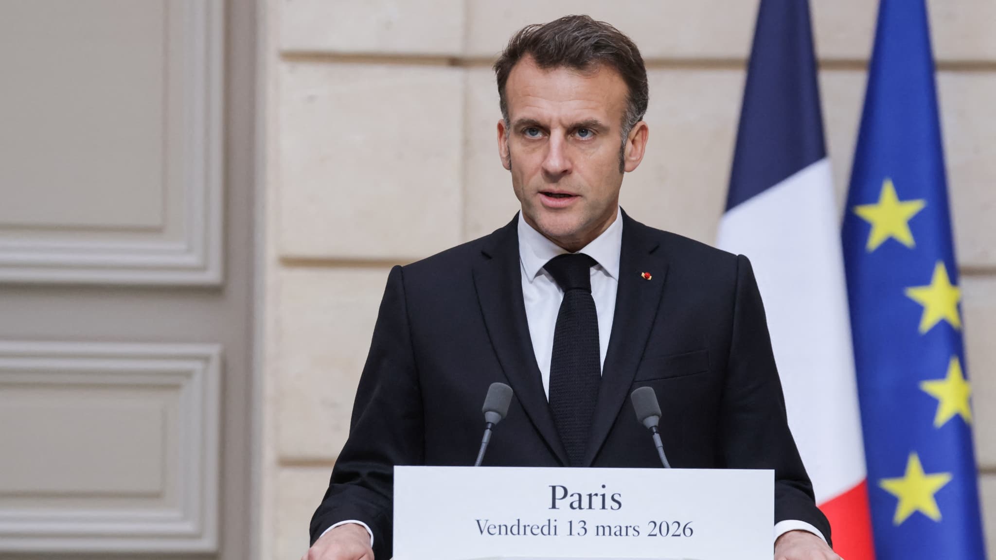 Макрон: G7 не перегляне санкції проти Росії через ціни на нафту