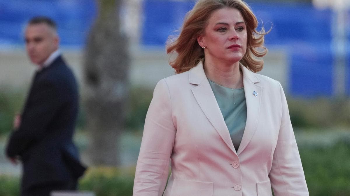 Прем'єр-міністр Латвії Сіліня пішла у відставку після розпаду коаліції через дронові інциденти