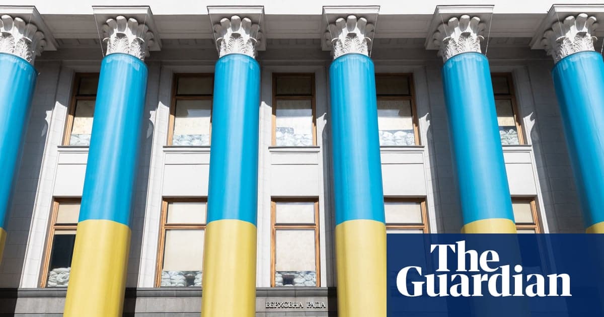 Зеленський: Росія знову намагається втягнути Білорусь у війну — будуються дороги й артилерійські позиції