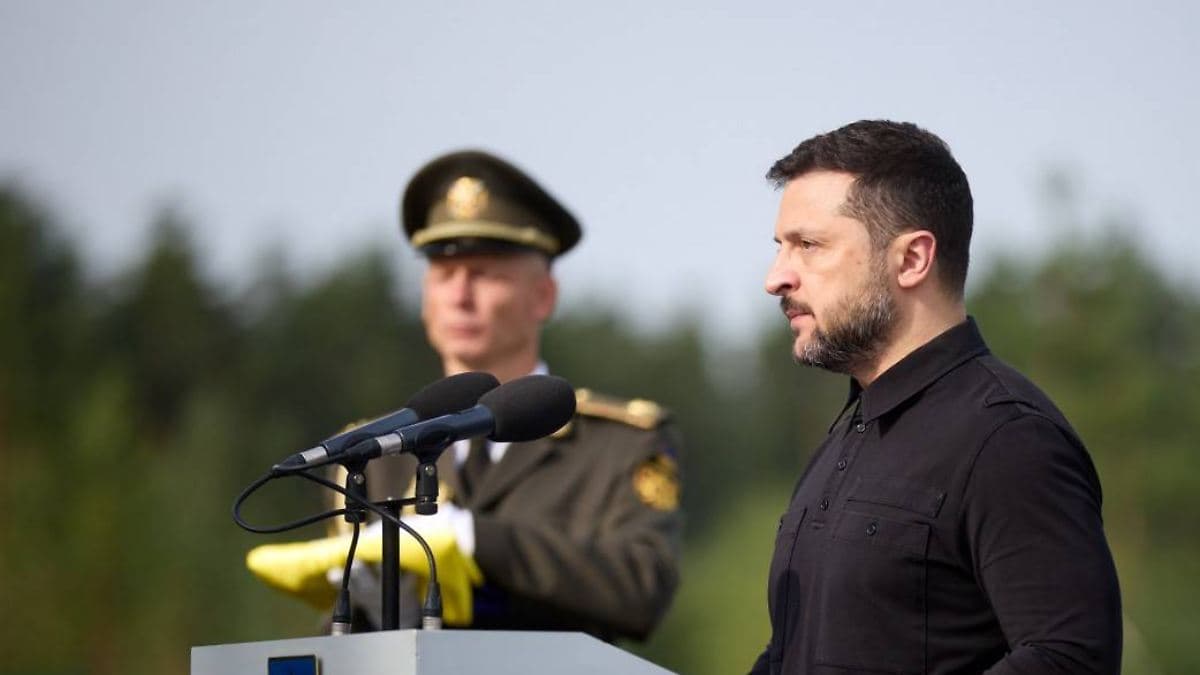 Зеленський підписав закон про пантеон — Польща різко проти