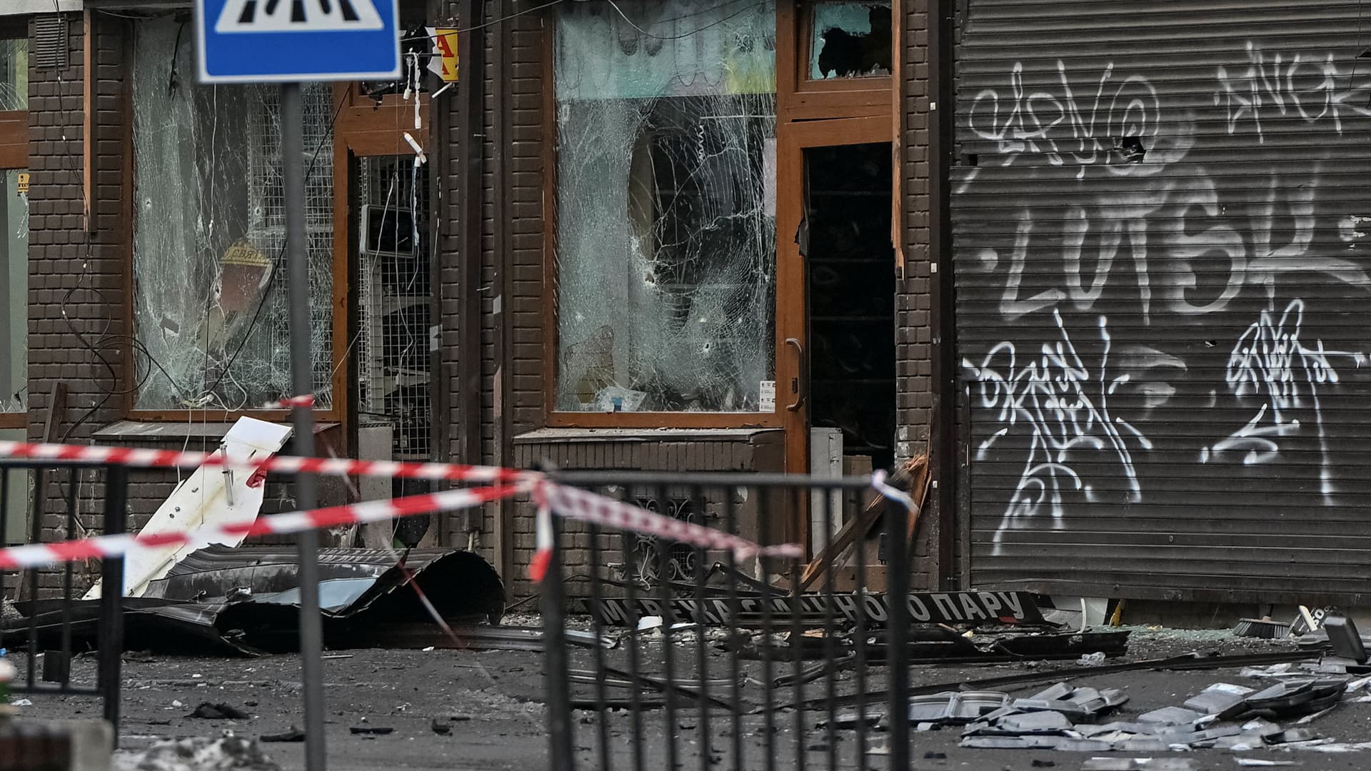 Теракт у Львові: поліцейська загинула під час вибухів саморобних пристроїв