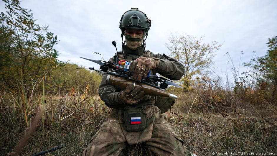 Як Росія заманює студентів до армії: обман, квоти та безстрокові контракти