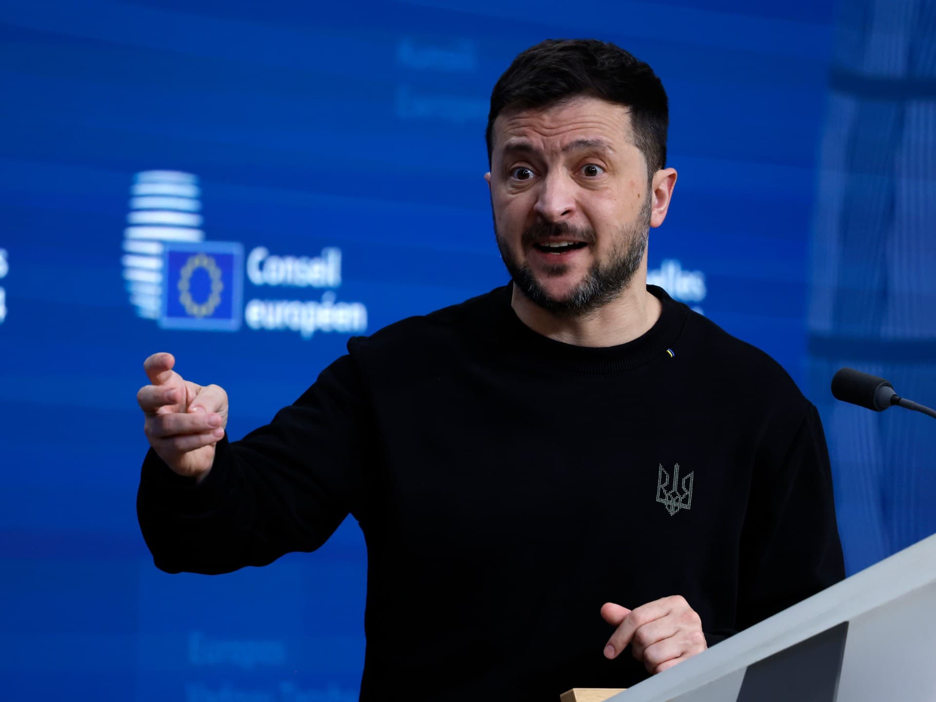 Зеленський відкидає асоційоване членство в ЄС, Україна вдарила по хімзаводу в Пермі