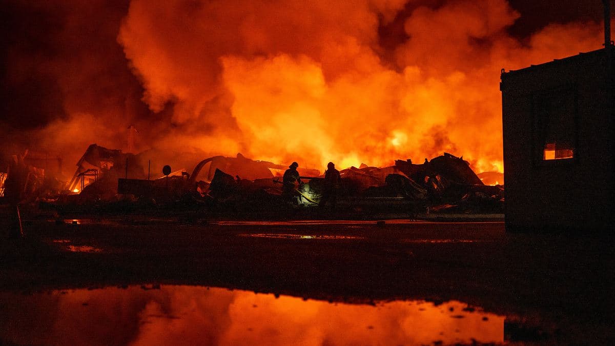 15 загиблих на Київщині: росія вдарила балістикою, жодну ракету не збили — і Пхеньян fiume ще