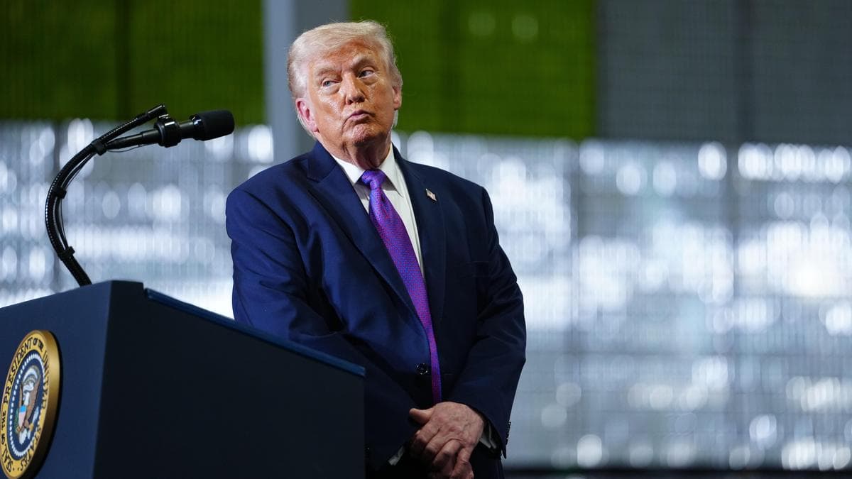 Трамп погрожує НАТО: допоможіть відкрити Ормузьку протоку або альянс у небезпеці