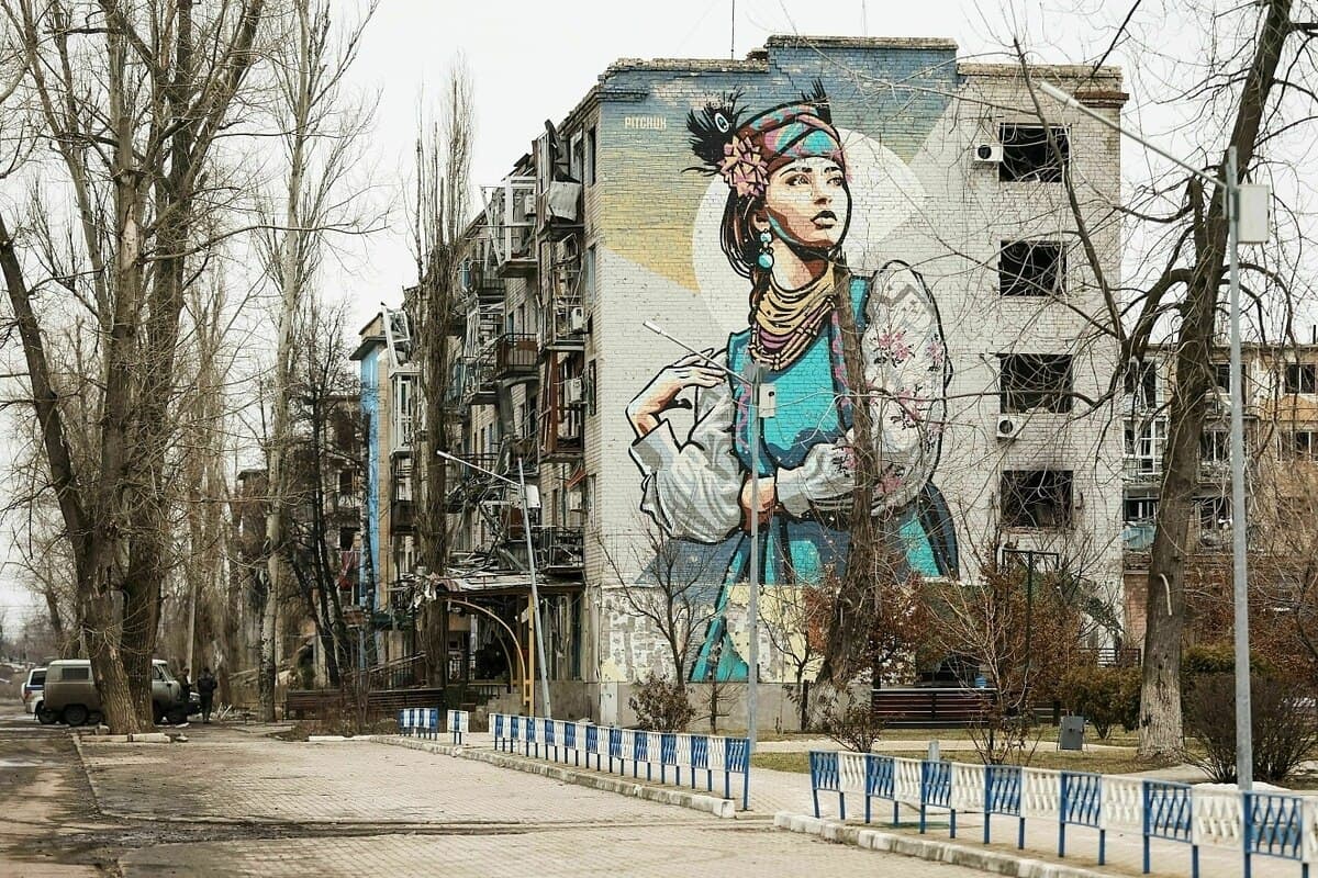 «Злі Мавки»: феміністичний підпільний рух на окупованих Росією землях