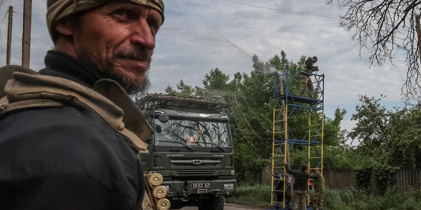 Удари по Донеччині, Gripen для України та суперечки в ЄС щодо посередника з Москвою
