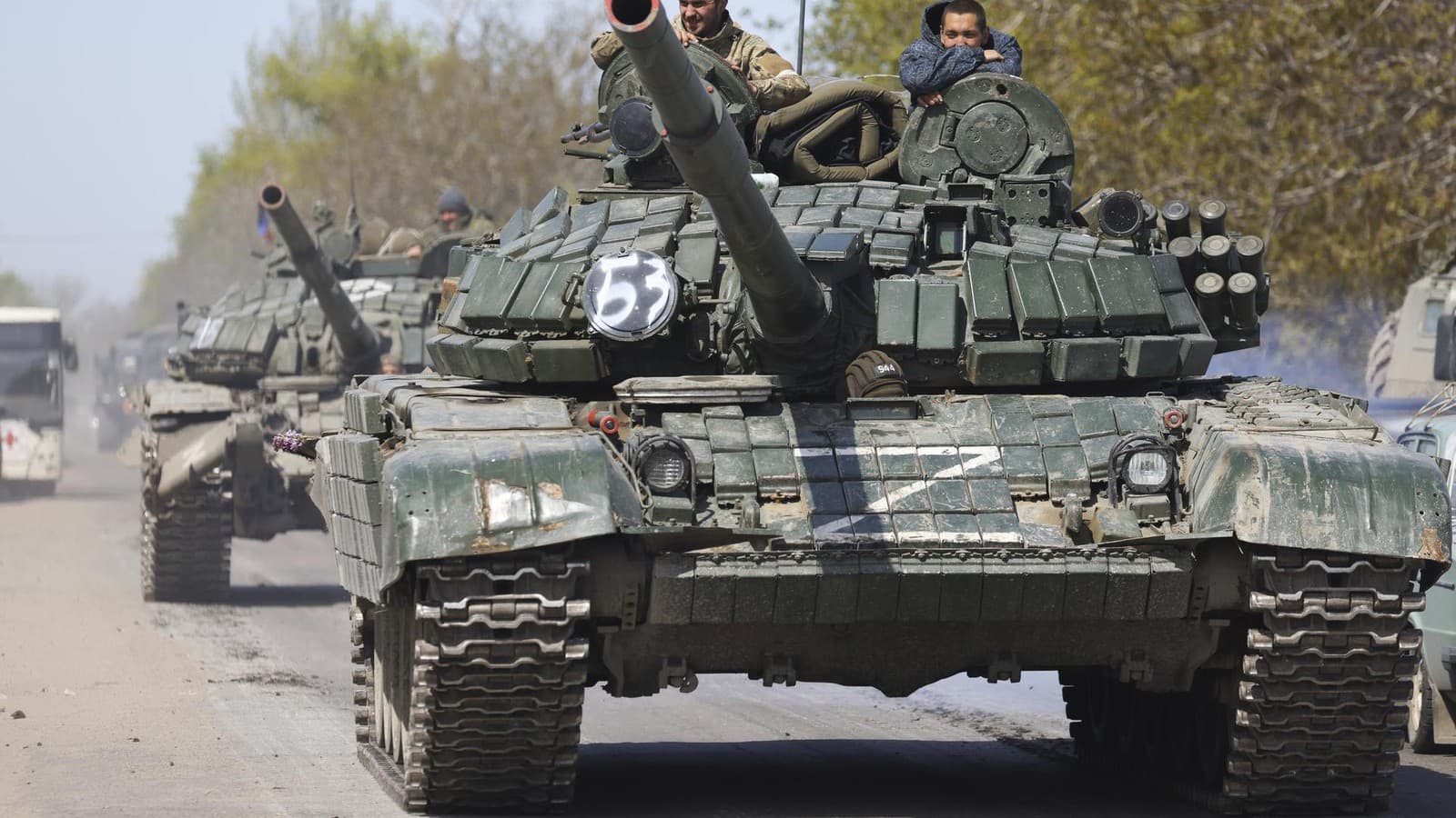 Росія малює вантажівки під зебру — щоб обдурити ШІ-дрони