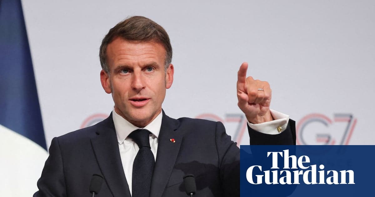 Макрон: G7 одностайно визнає територіальну цілісність України — США в тому числі