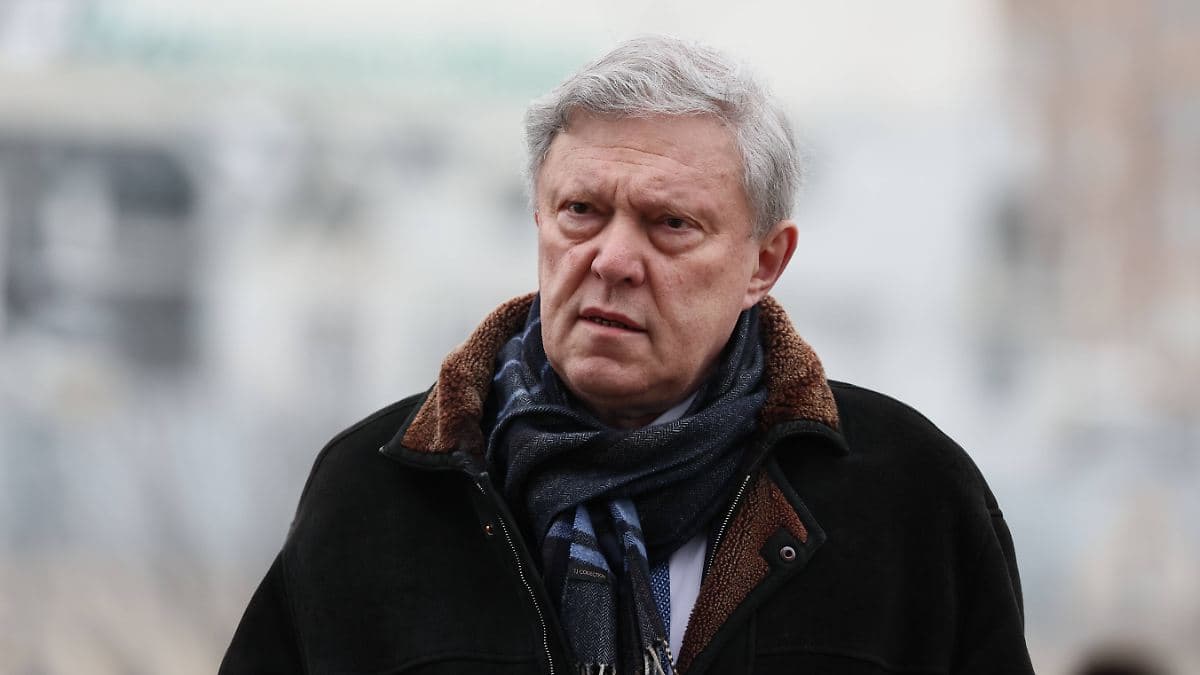 Явлінський: Захід грубо помиляється — тиском на Путіна миру не досягти